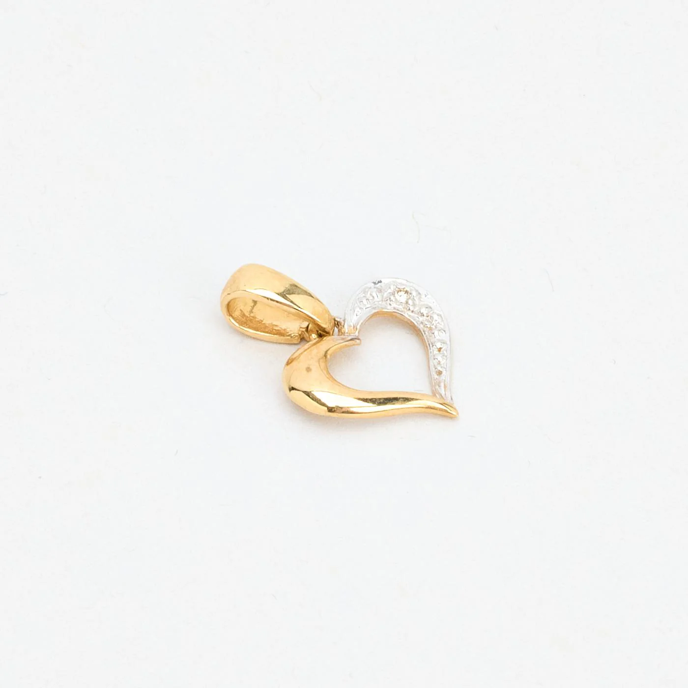 Hjärthänge med diamant (0.01 ct) i 9K guld, 1.5 cm, 0.59 g - Image 3