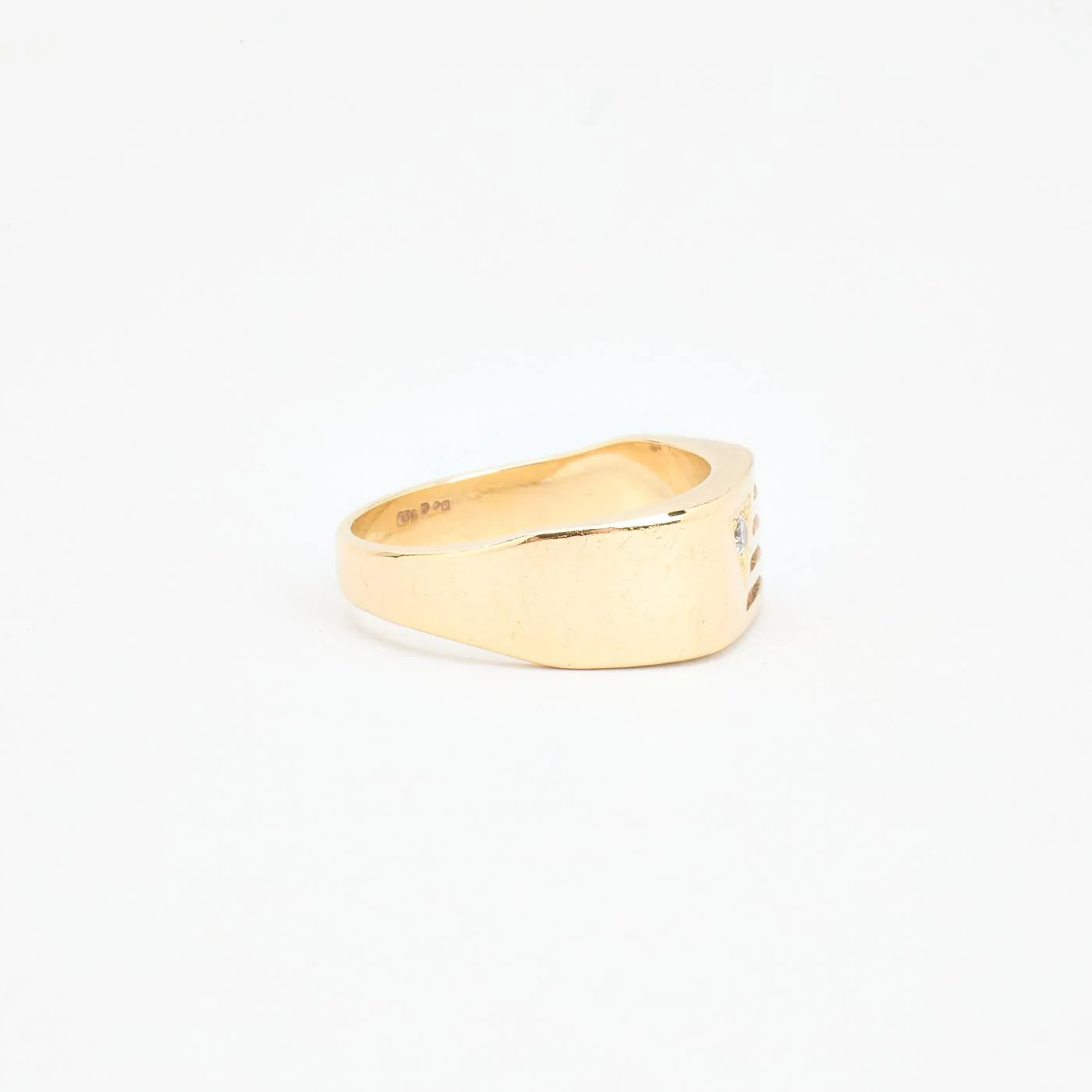 Mönstrad klackring i 14K guld med en zirkonia strl. 20.4 / strl. 64 - Image 2