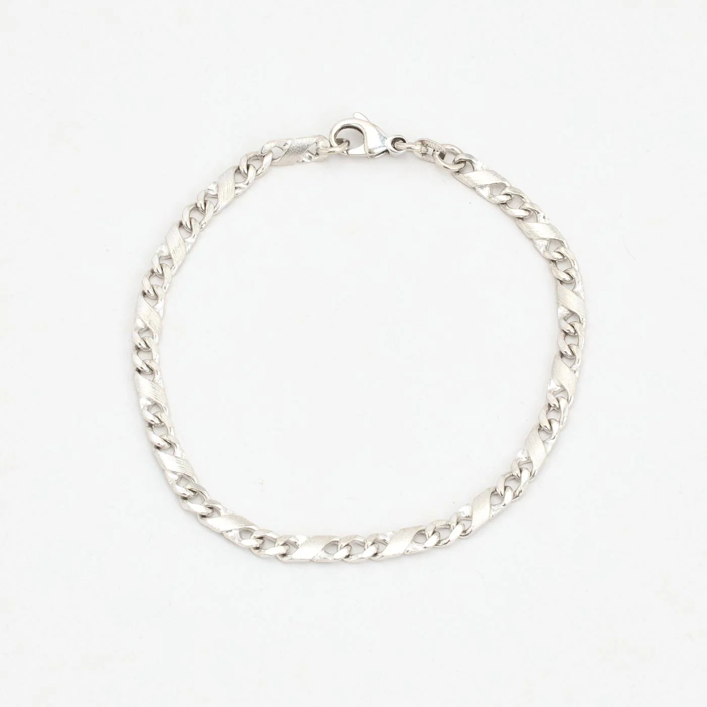 Pansar Armband i 14K vitt guld, 19 cm, 8.78 g