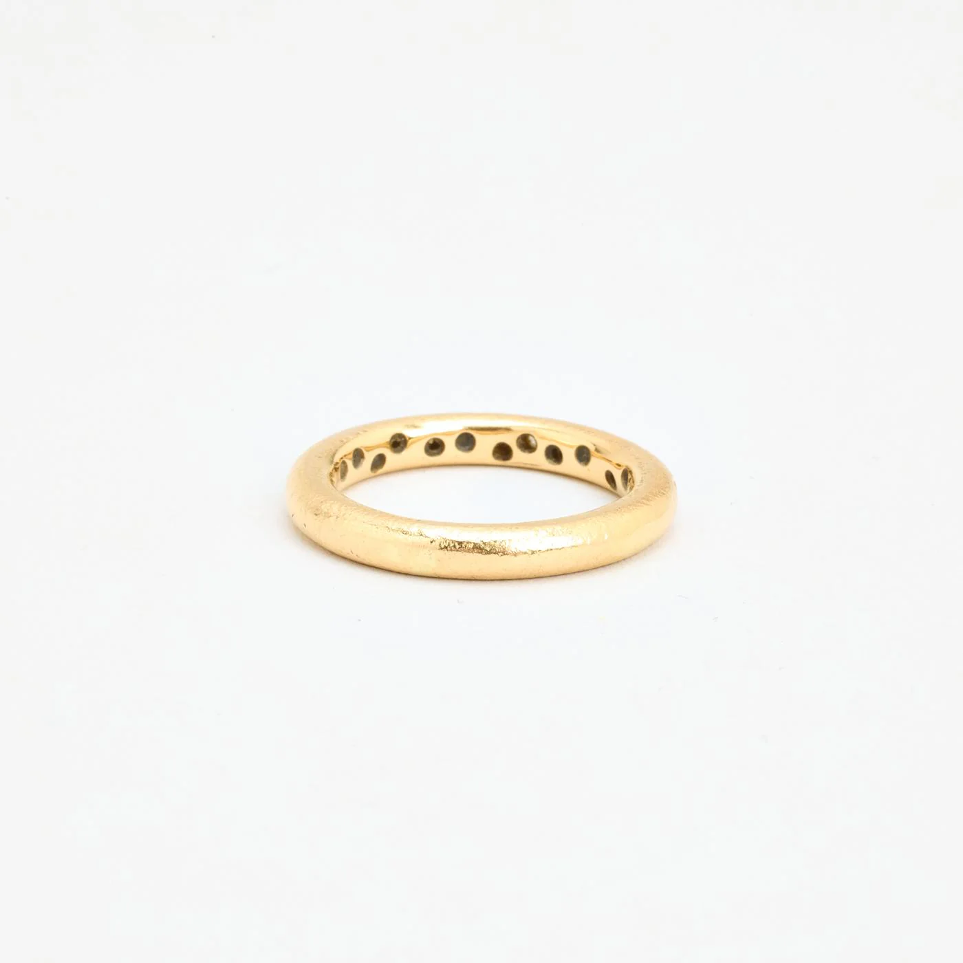 Matt vigselring med diamant (0.2 ct) i 14K guld strl. 16.9 / strl. 53 - Image 3