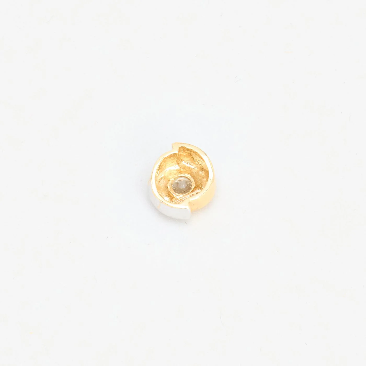 Solitärhänge i 14K guld med en zirkonia, 1 cm, 1.25 g - Image 3