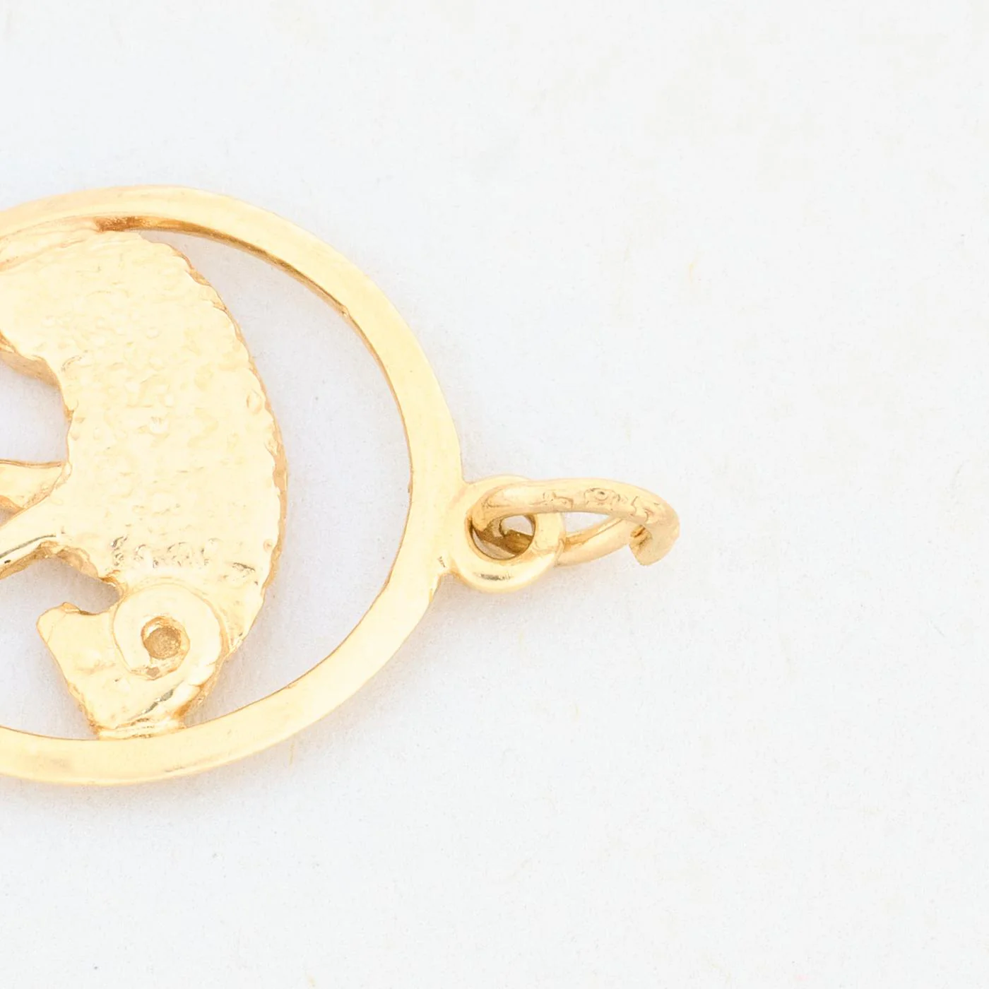 Vädur Hänge i 14K guld, 2 cm, 1.46 g - Image 4