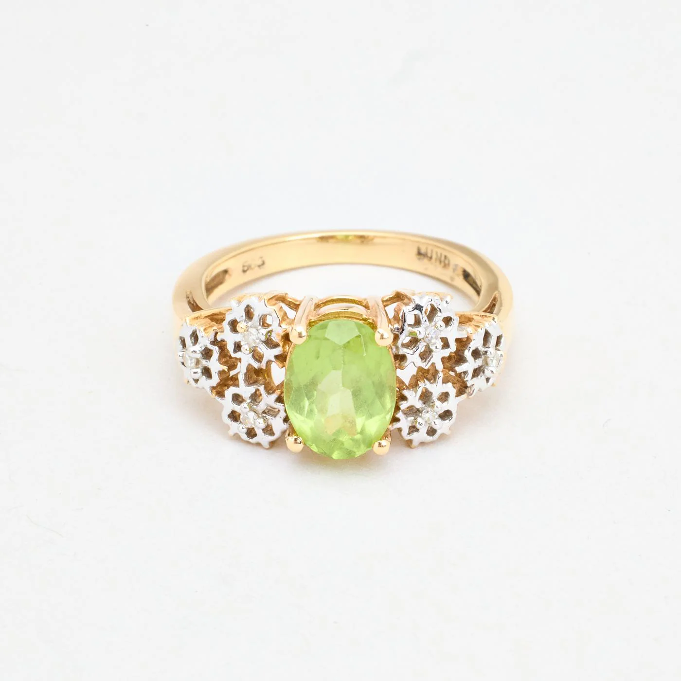 Blomma Clusterring med diamant (0.01 ct) i 14K guld strl. 15.3 / strl. 48