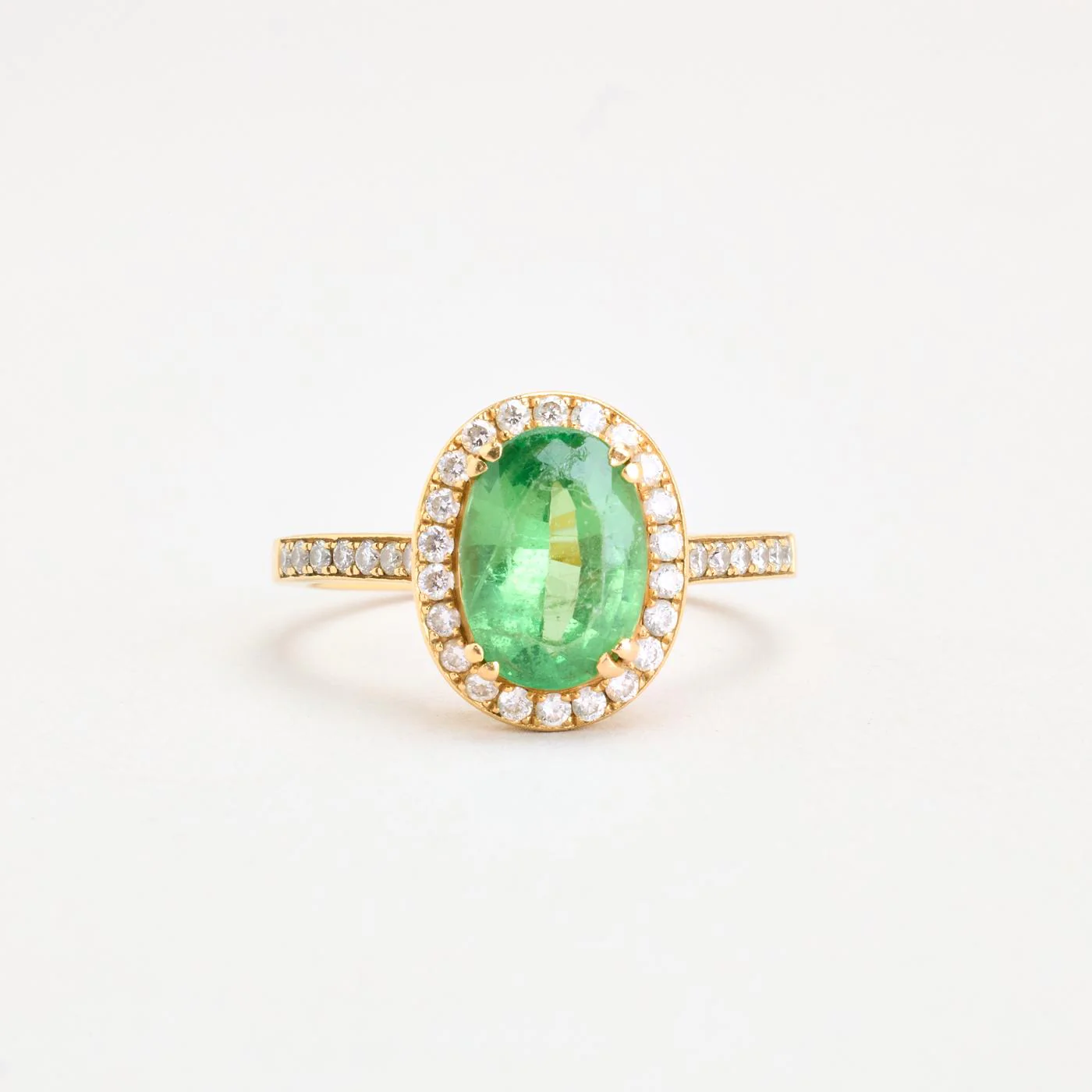 Haloring med diamant (0.57 ct) i 18K guld strl. 18.5 / strl. 58