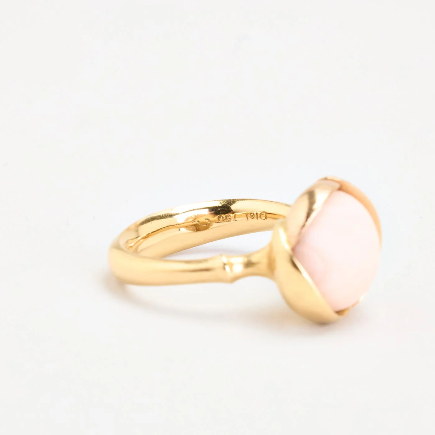 Ole Lynggaard Lotus statementring i 18K guld med en korall strl. 15.9 / strl. 50 - Image 5