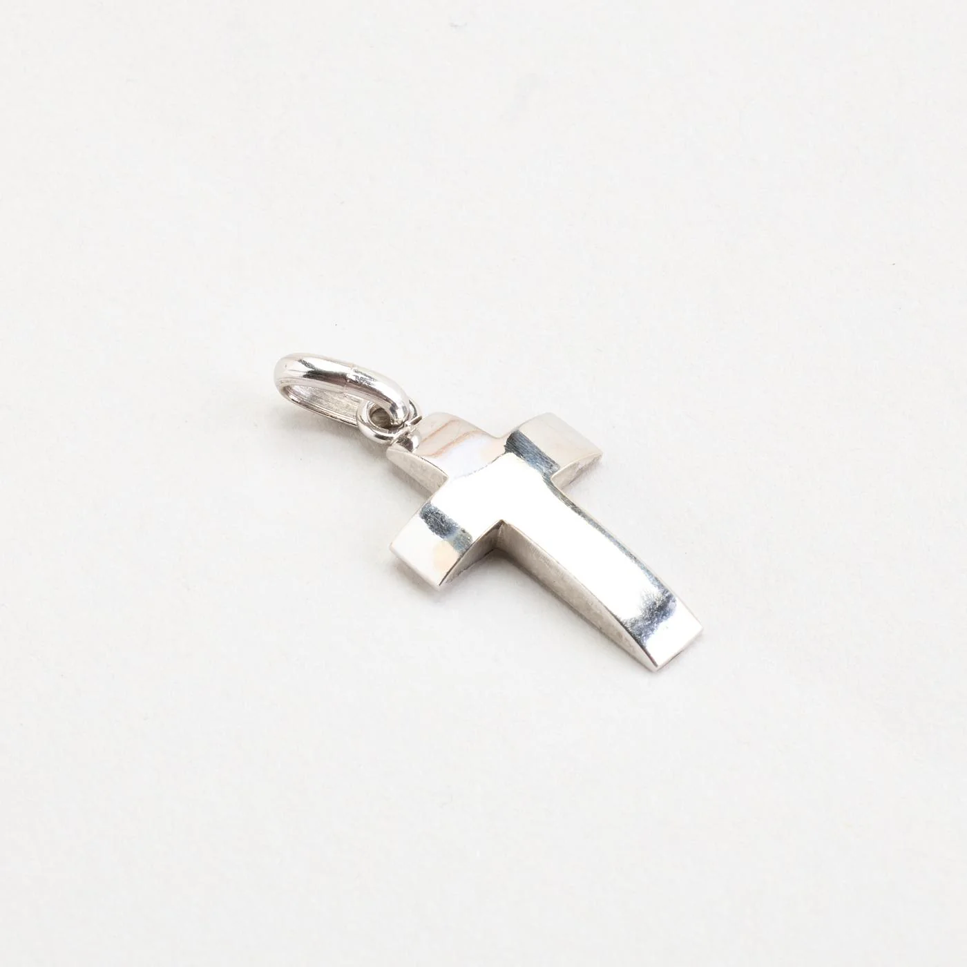 Kors i 14K guld, 3 cm, 4.4 g - Image 2