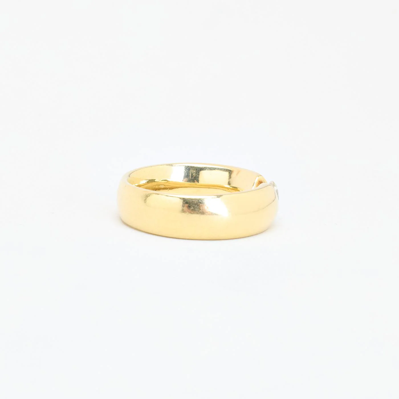 Modern vigselring med diamant (0.56 ct) i 14K guld strl. 17.8 / strl. 56 - Image 5