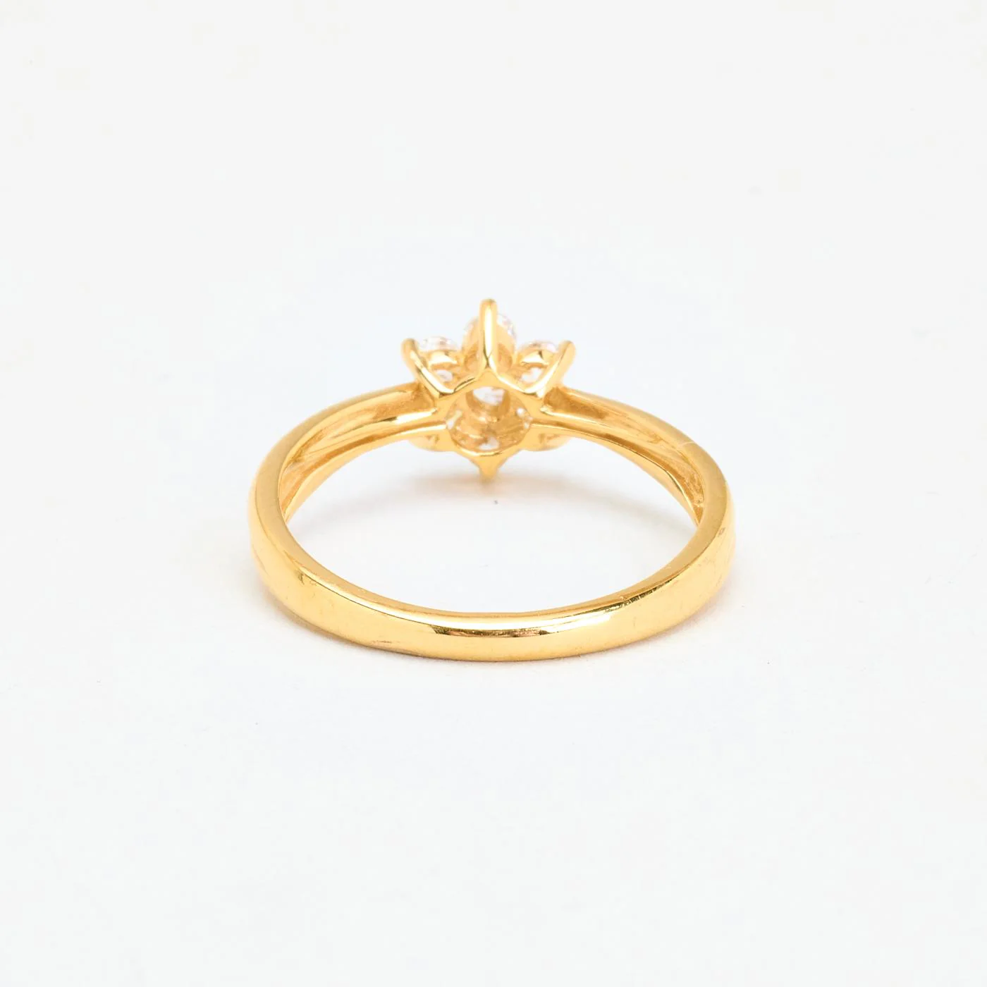 Blomsterring i 9K guld med en zirkonia strl. 16.9 / strl. 53 - Image 4