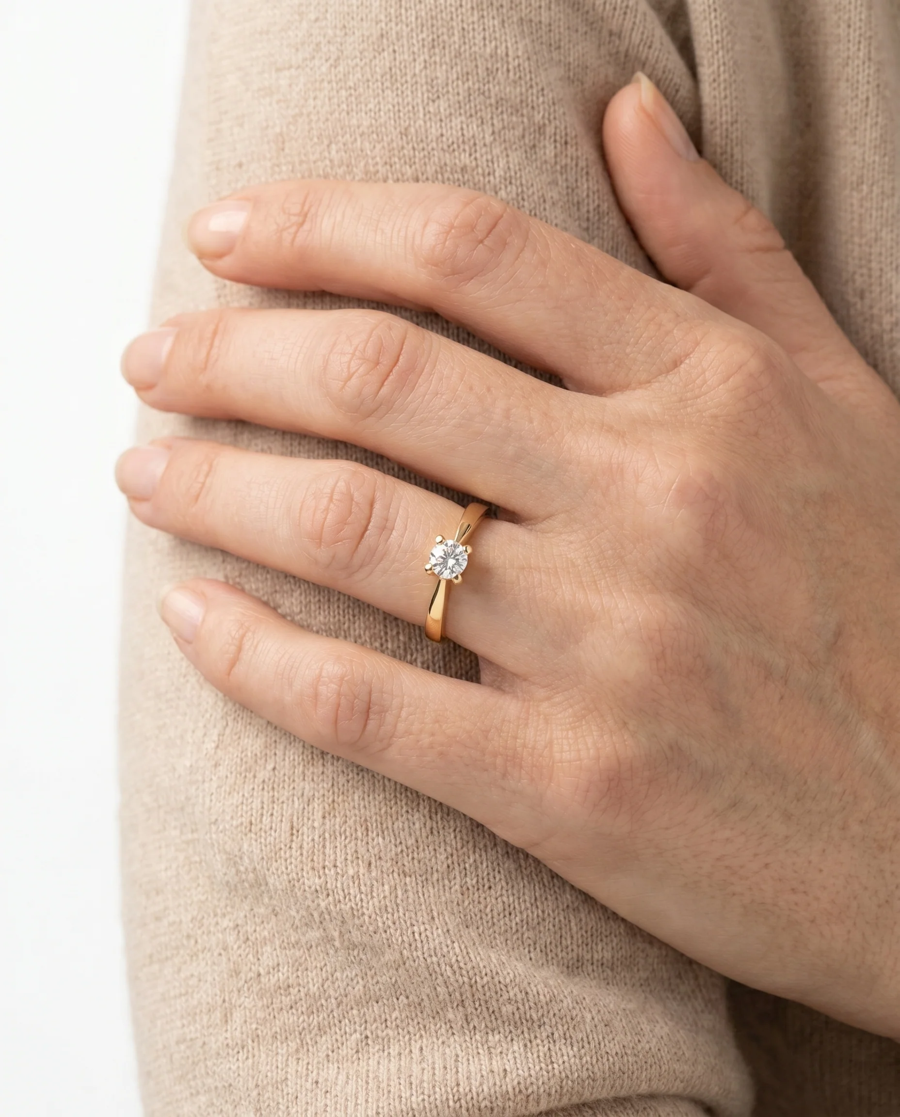 Klassisk solitärring i 14K guld med en zirkonia strl. 15.9 / strl. 50 - Image 2