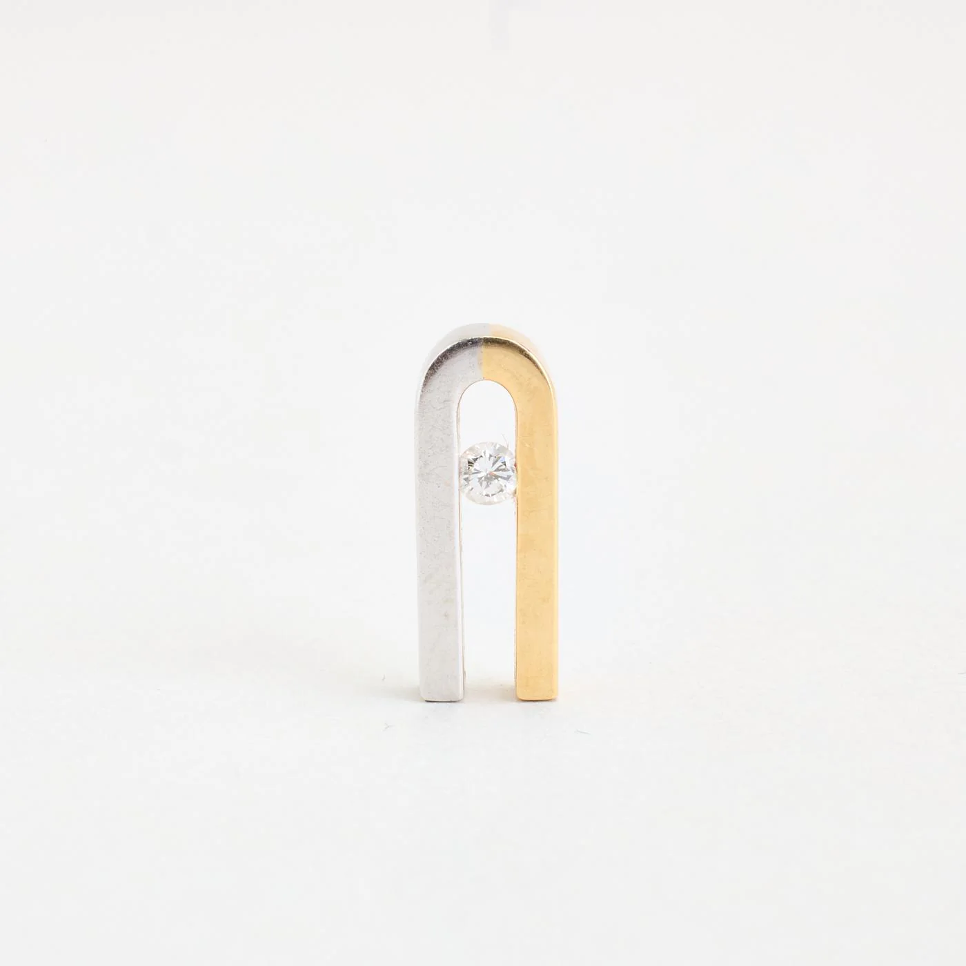 Hänge med diamant (0.11 ct) i 14K guld, 1.6 cm, 2.73 g - Image 3