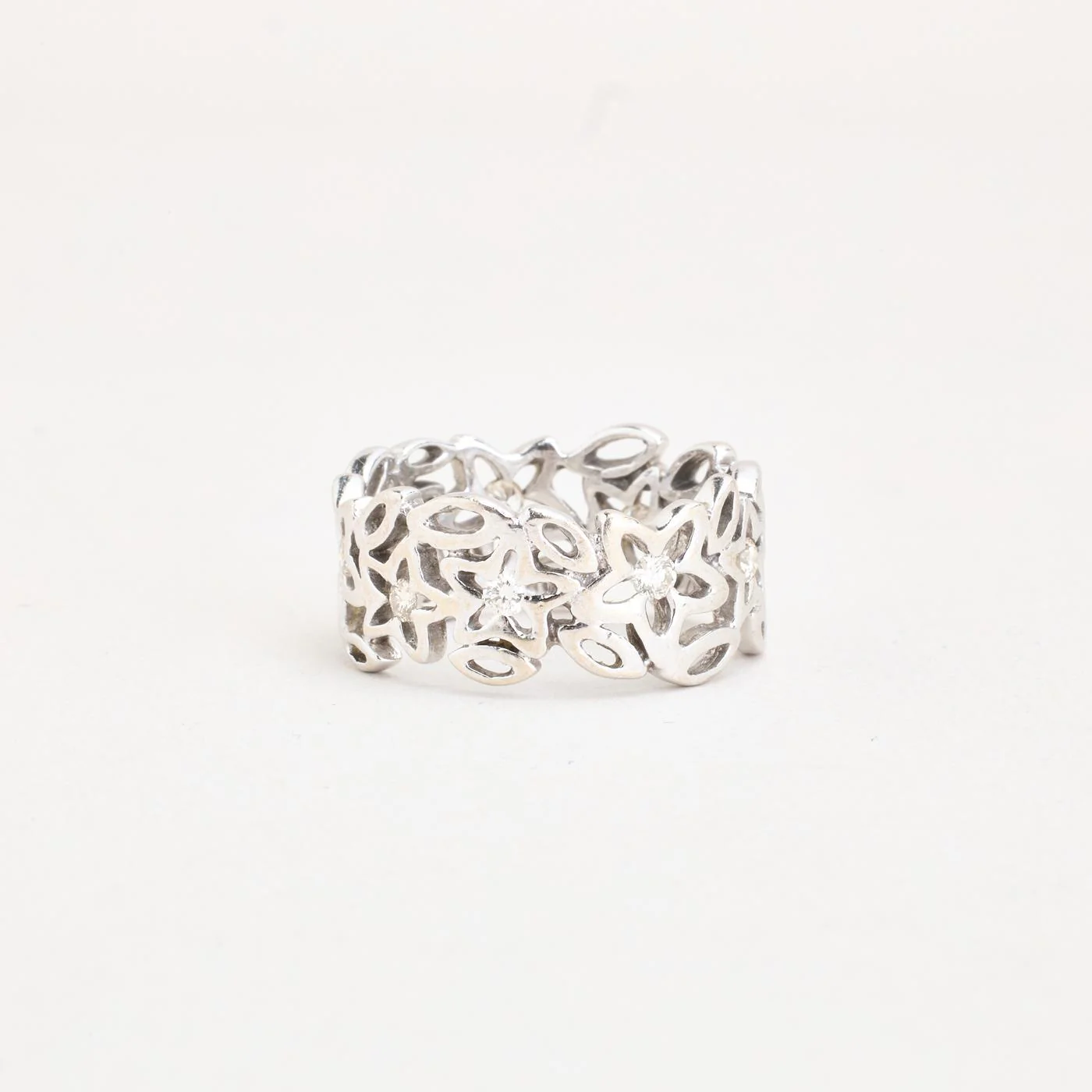 Blomma spetsring med diamant (0.21 ct) i 14K vitt guld strl. 17.8 / strl. 56 - Image 3