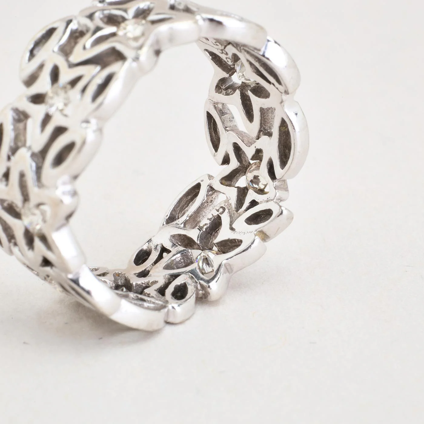 Blomma spetsring med diamant (0.21 ct) i 14K vitt guld strl. 17.8 / strl. 56 - Image 6