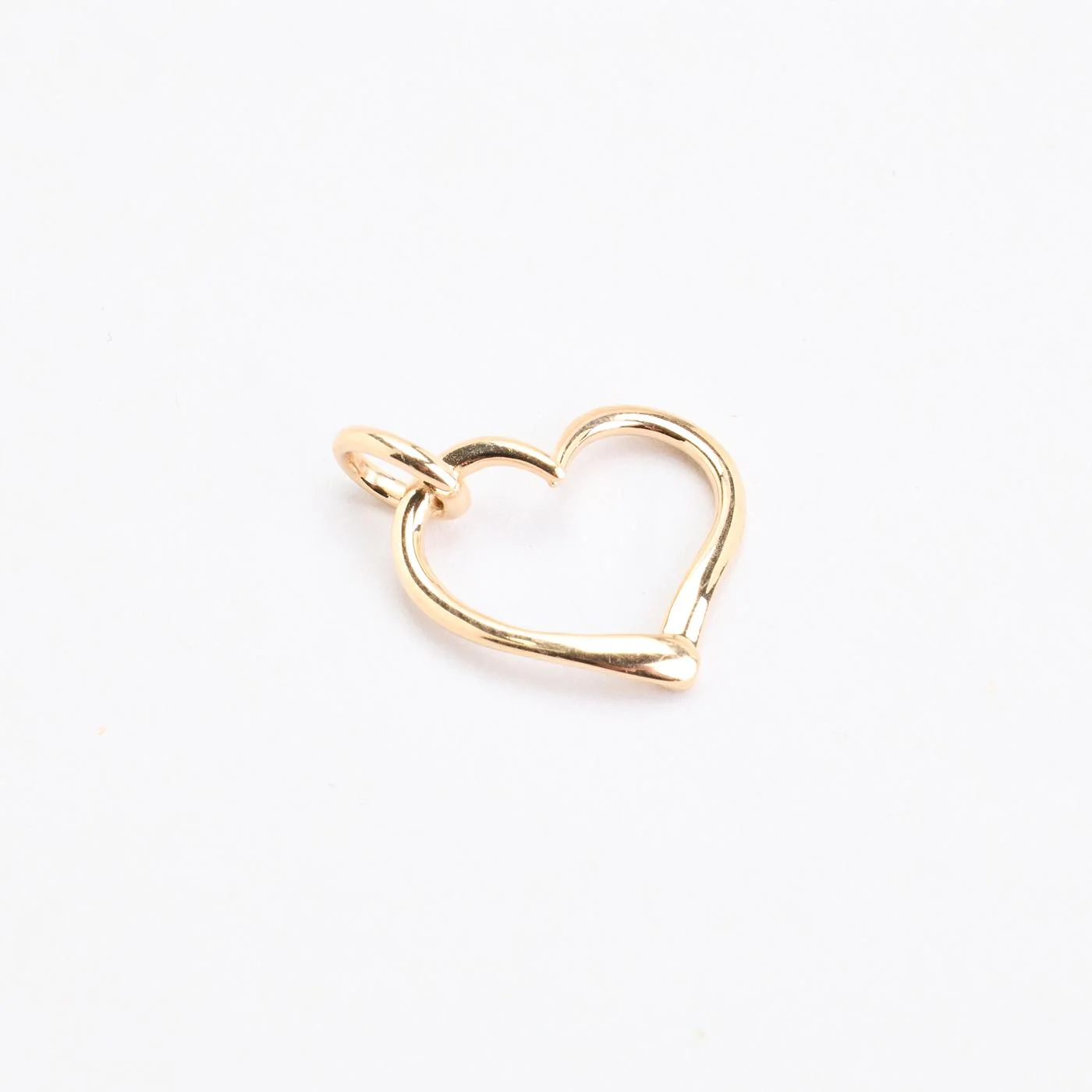 Hjärthänge i 8K guld, 2.2 cm, 1.45 g