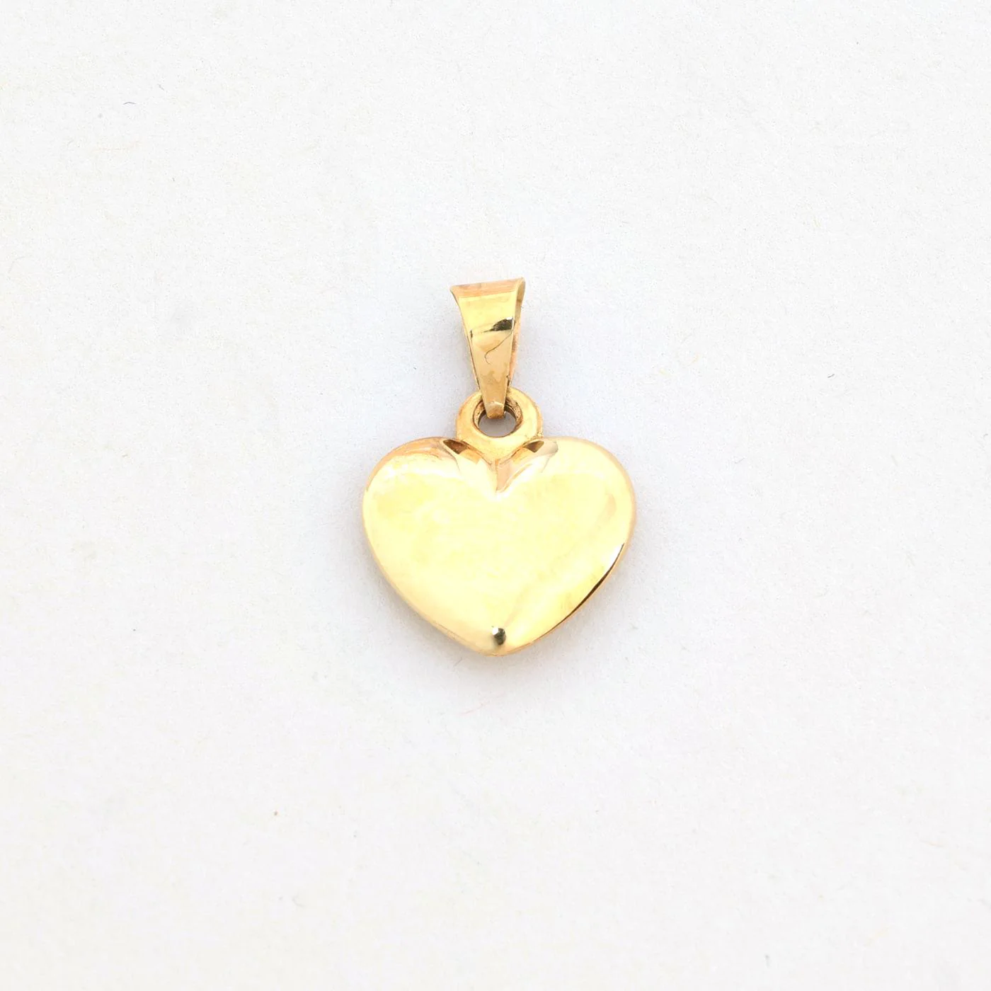 Klassisk Hjärthänge i 14K guld, 2.2 cm, 1.47 g