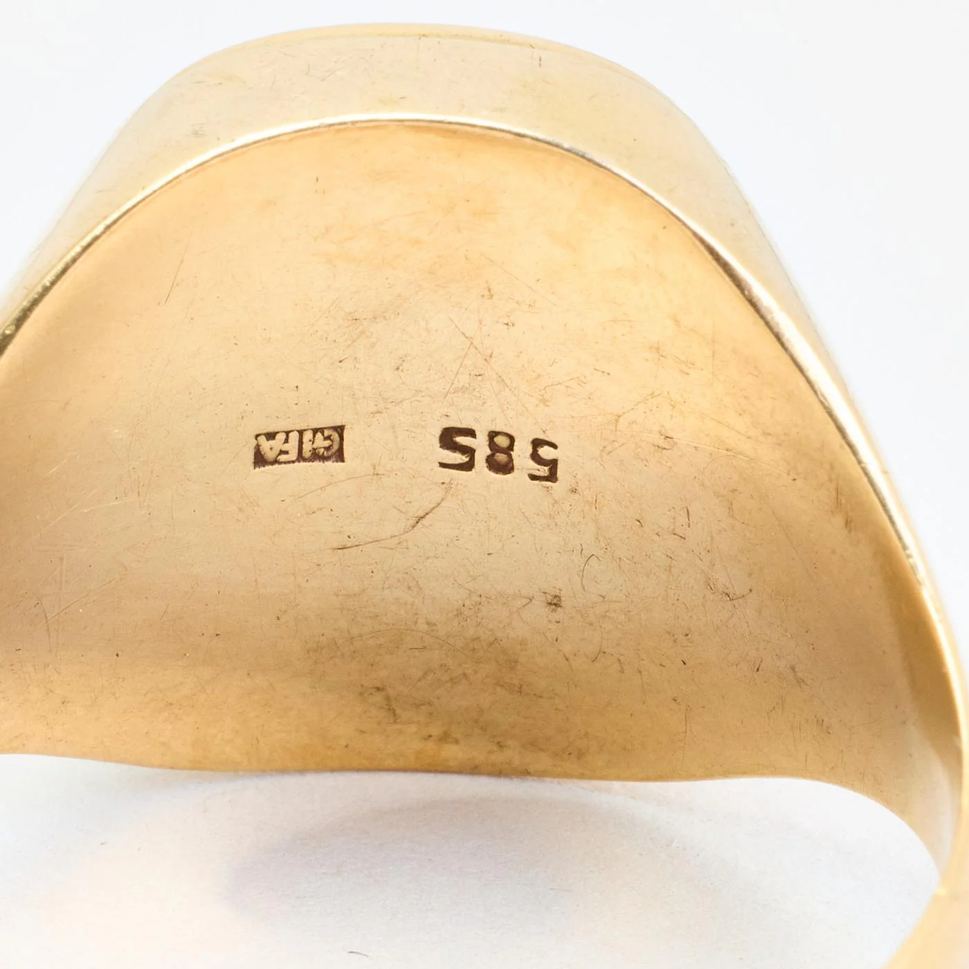 Klackring i 14K guld med en onyx strl. 19.7 / strl. 62 - Image 5