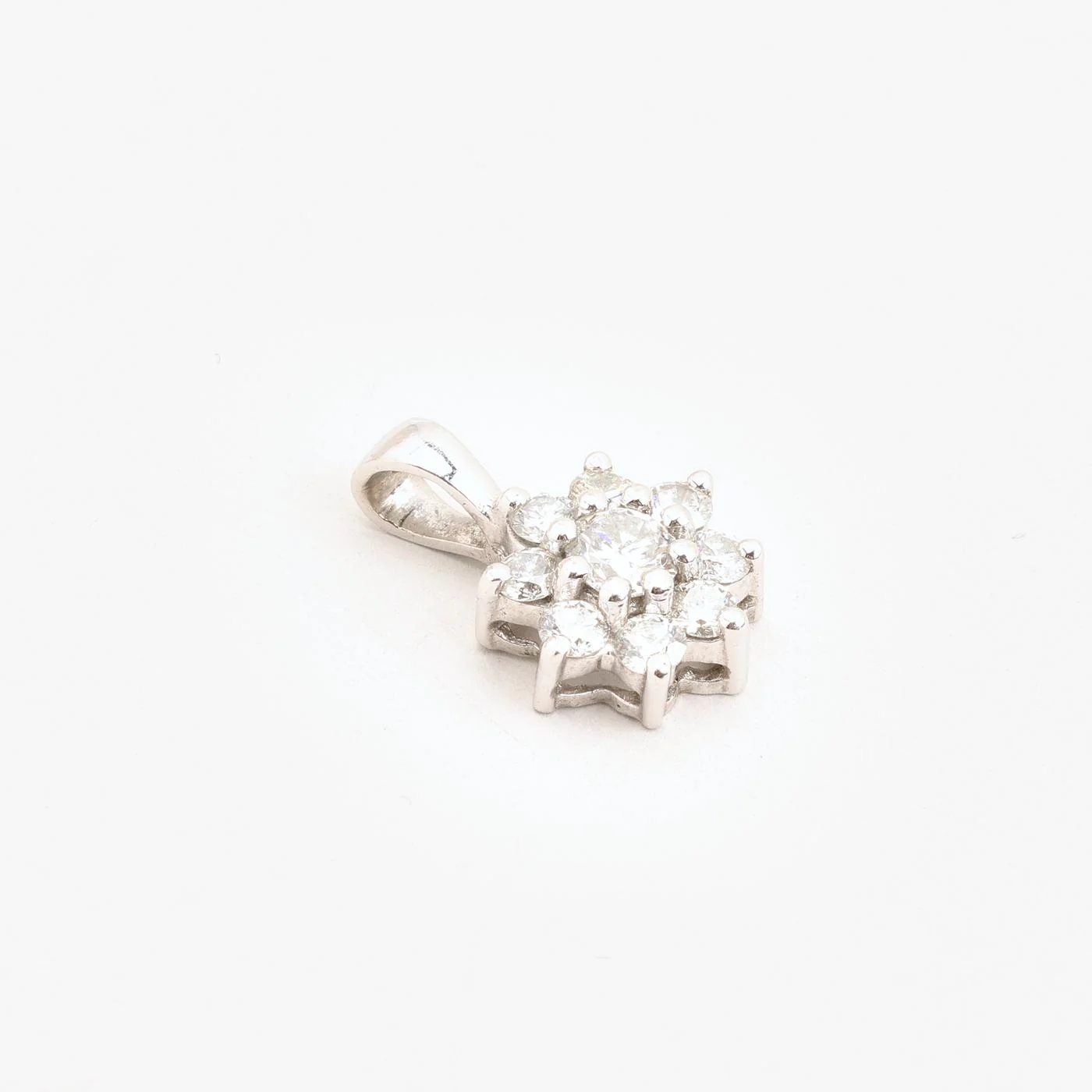 Blomma Illusionshänge med diamant (0.86 ct) i 14K vitt guld, 1.8 cm, 1.77 g - Image 4