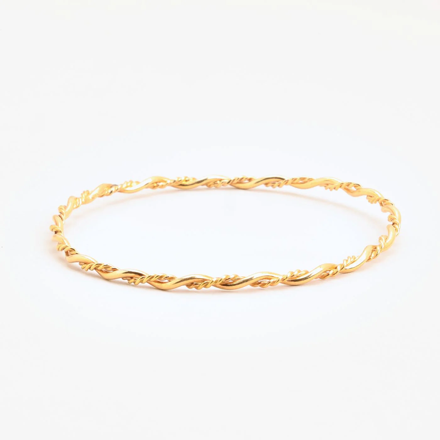 Vridna fast armring i 14K guld, 6.5 cm, 7 g - Image 4