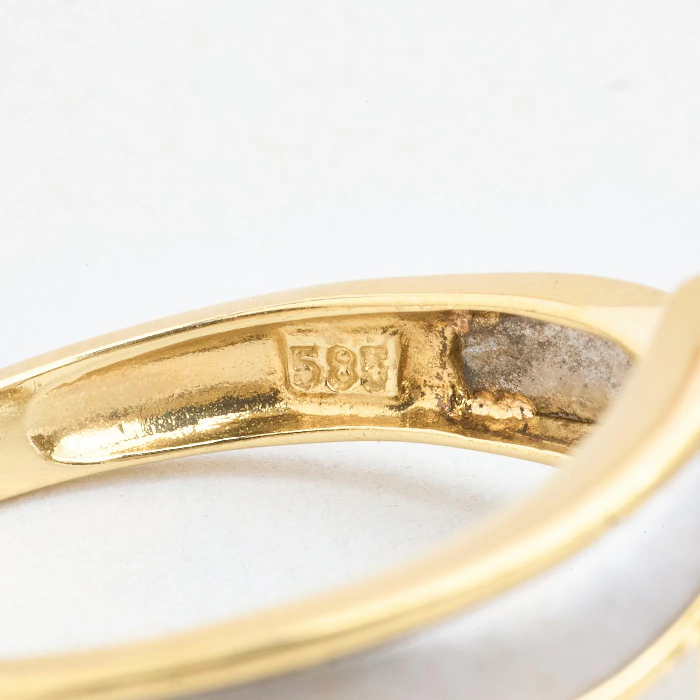 Modern solitärring i 14K guld med en zirkonia strl. 17.8 / strl. 56 - Image 6