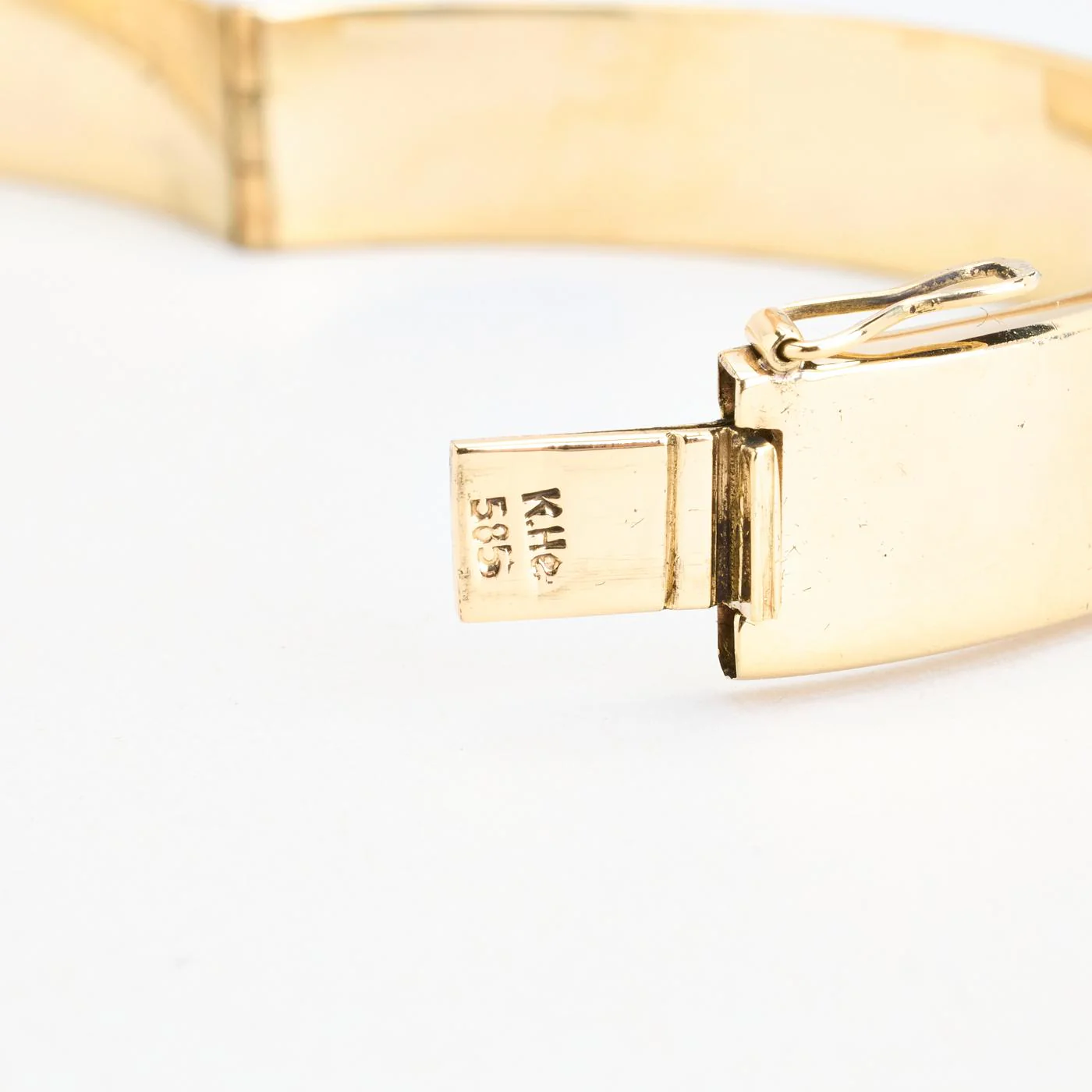 Armring med lås i 14K guld, 6 cm, 15.5 g - Image 5