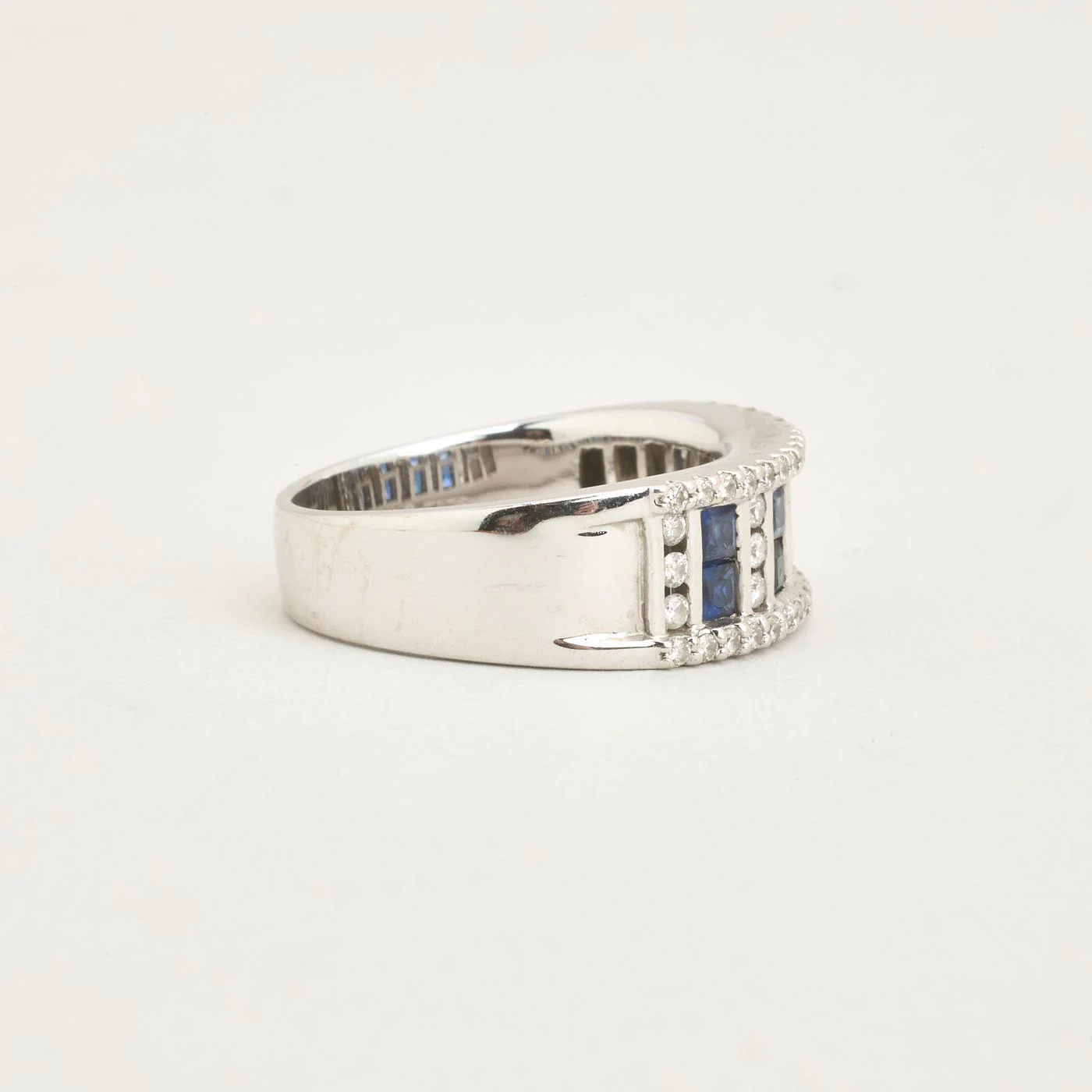 Pavéfattad gypsyring med diamant (0.51 ct) i 14K vitt guld strl. 18.5 / strl. 58 - Image 2