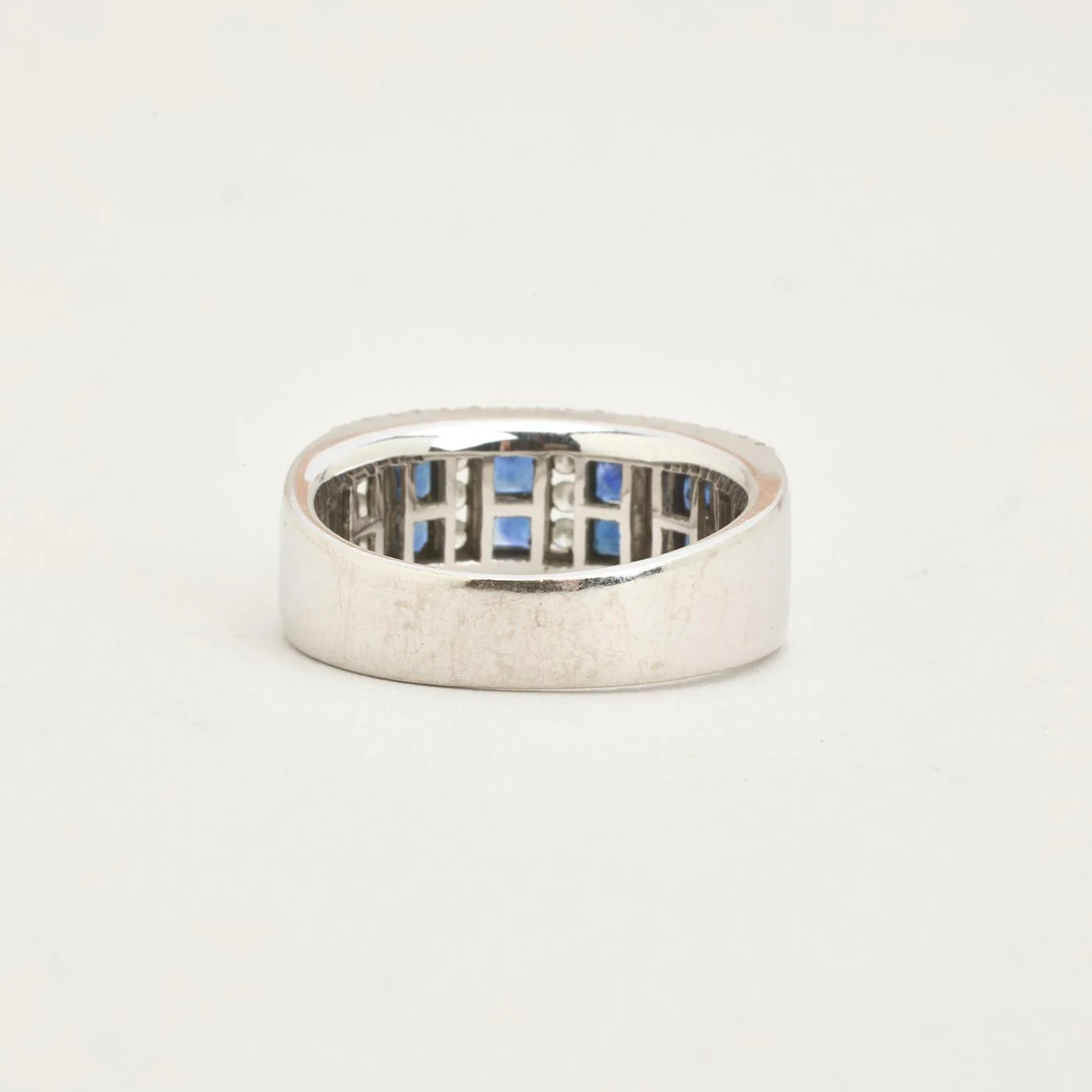 Pavéfattad gypsyring med diamant (0.51 ct) i 14K vitt guld strl. 18.5 / strl. 58 - Image 3