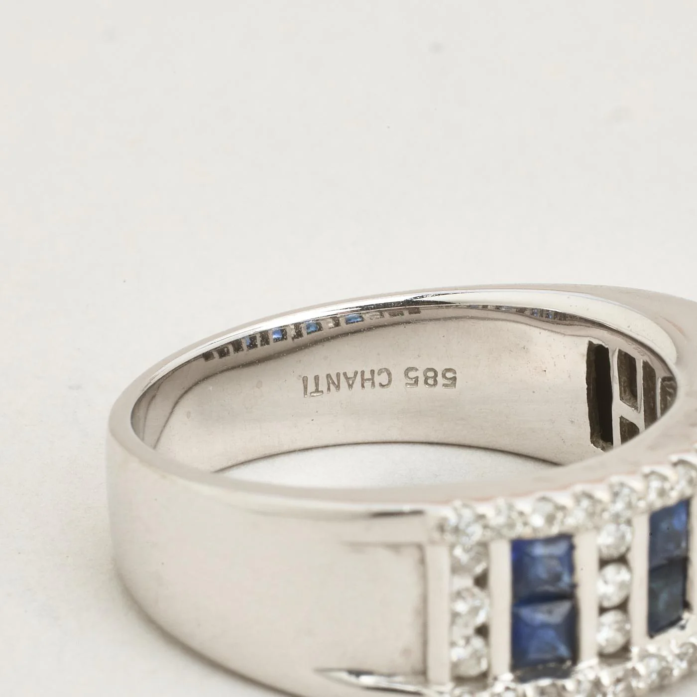 Pavéfattad gypsyring med diamant (0.51 ct) i 14K vitt guld strl. 18.5 / strl. 58 - Image 5