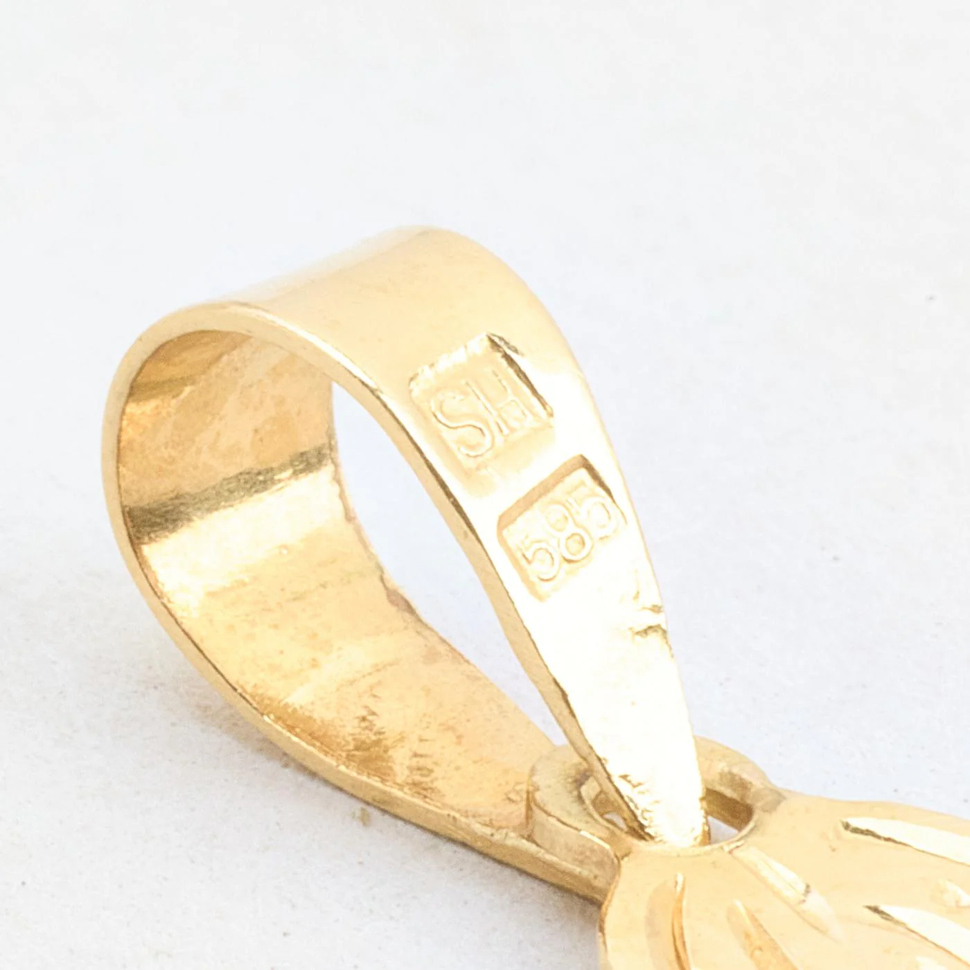 Dagmarkors i 14K guld, 2.2 cm, 0.75 g - Image 4