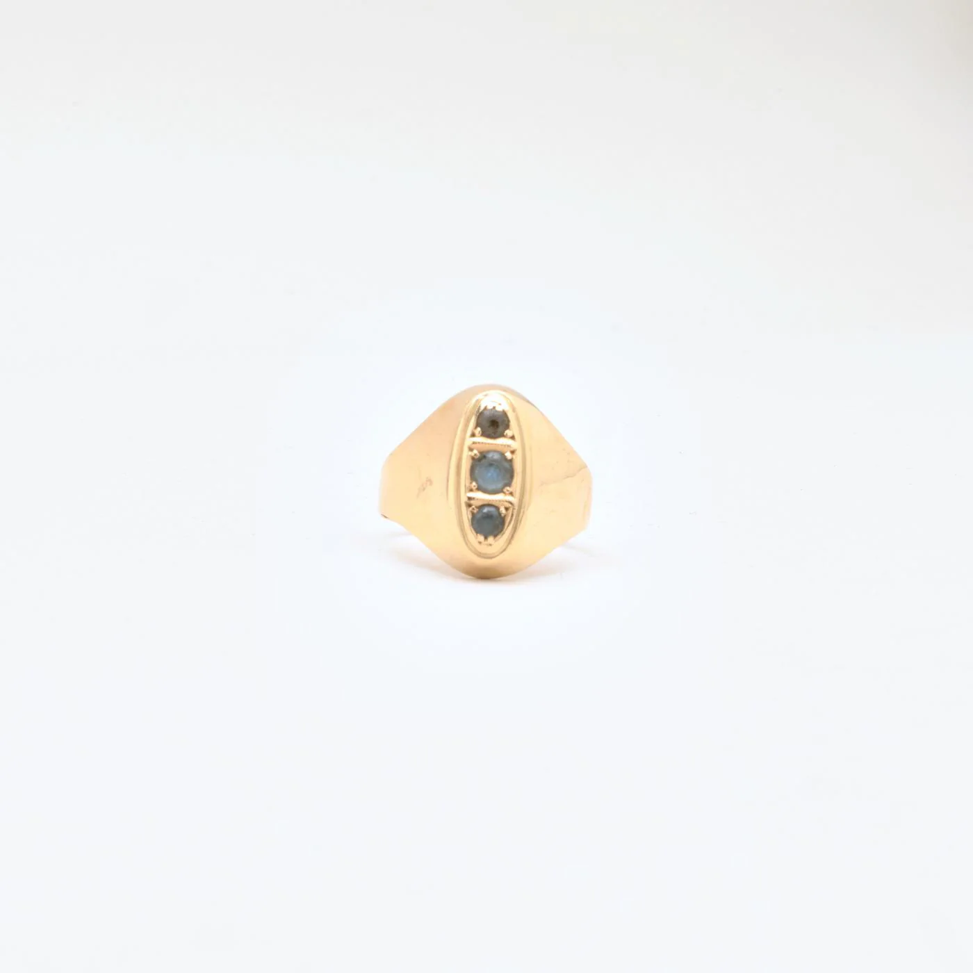 Oval statementring i 14K guld strl. 19.7 / strl. 62