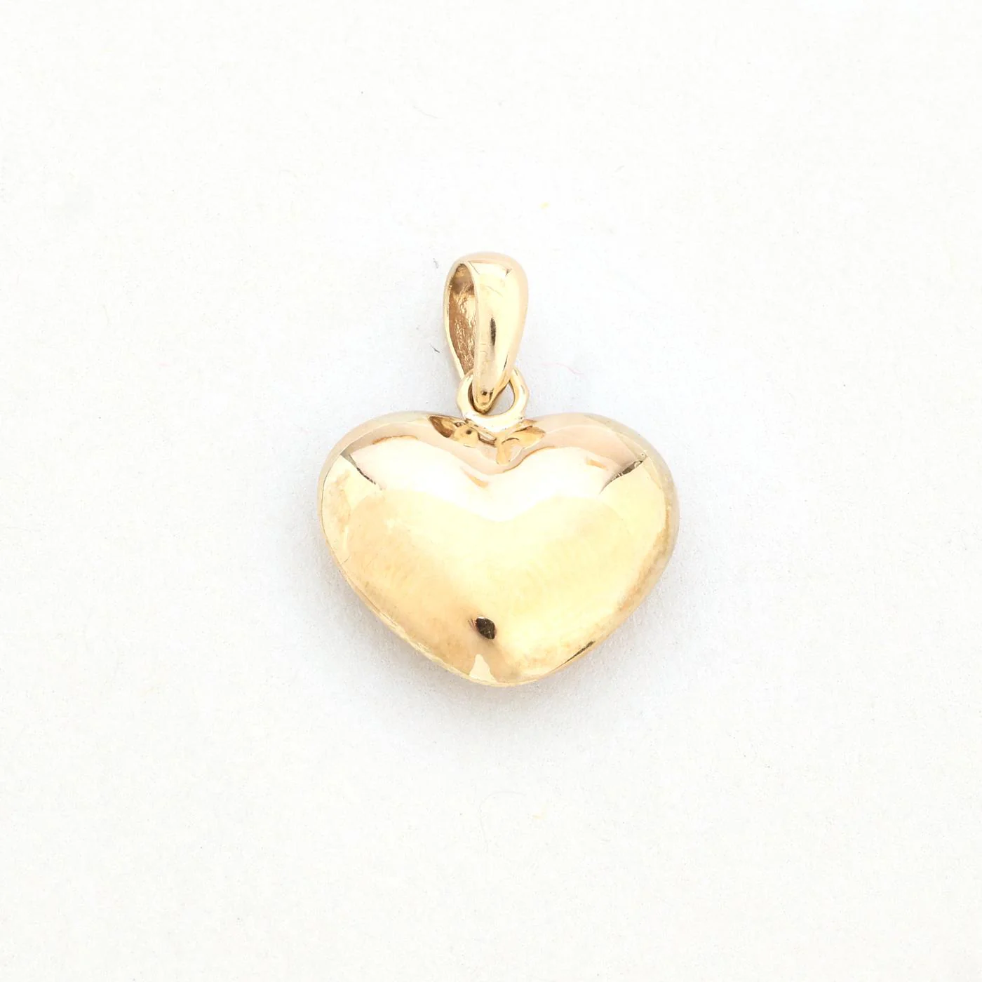 Klassisk Hjärthänge i 8K guld, 2.2 cm, 1.4 g