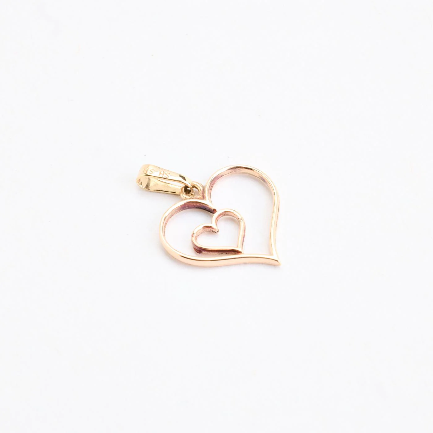 Dubbelt Hjärthänge i 8K guld, 2 cm, 0.7 g