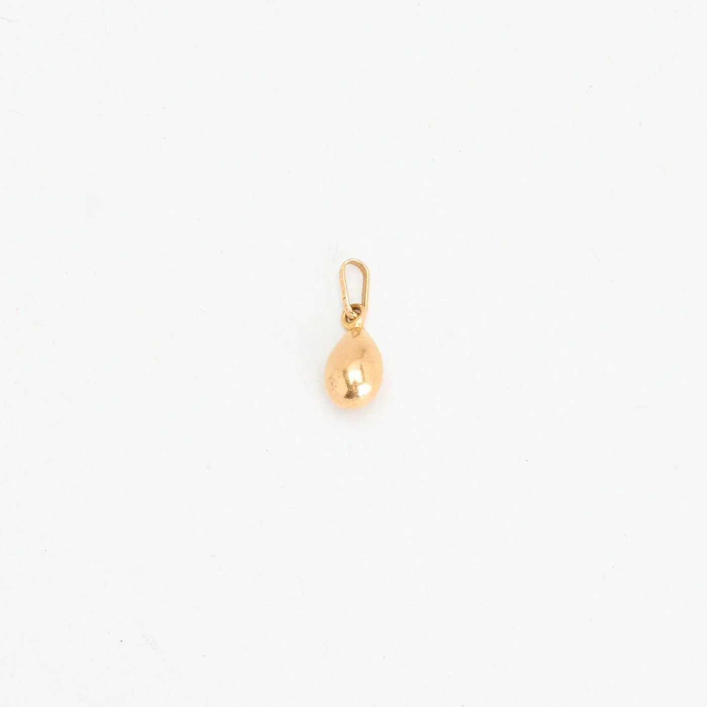 Dropphänge i 18K guld, 1.5 cm, 0.37 g