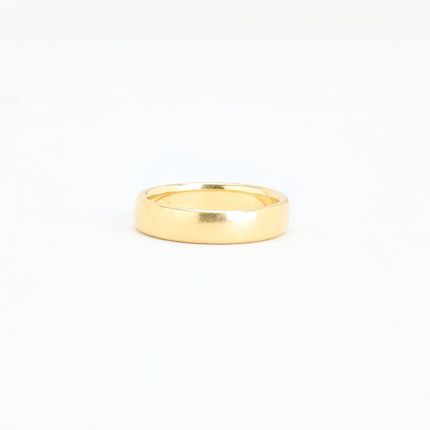 Klassisk vigselring i 18K guld strl. 18.1 / strl. 57