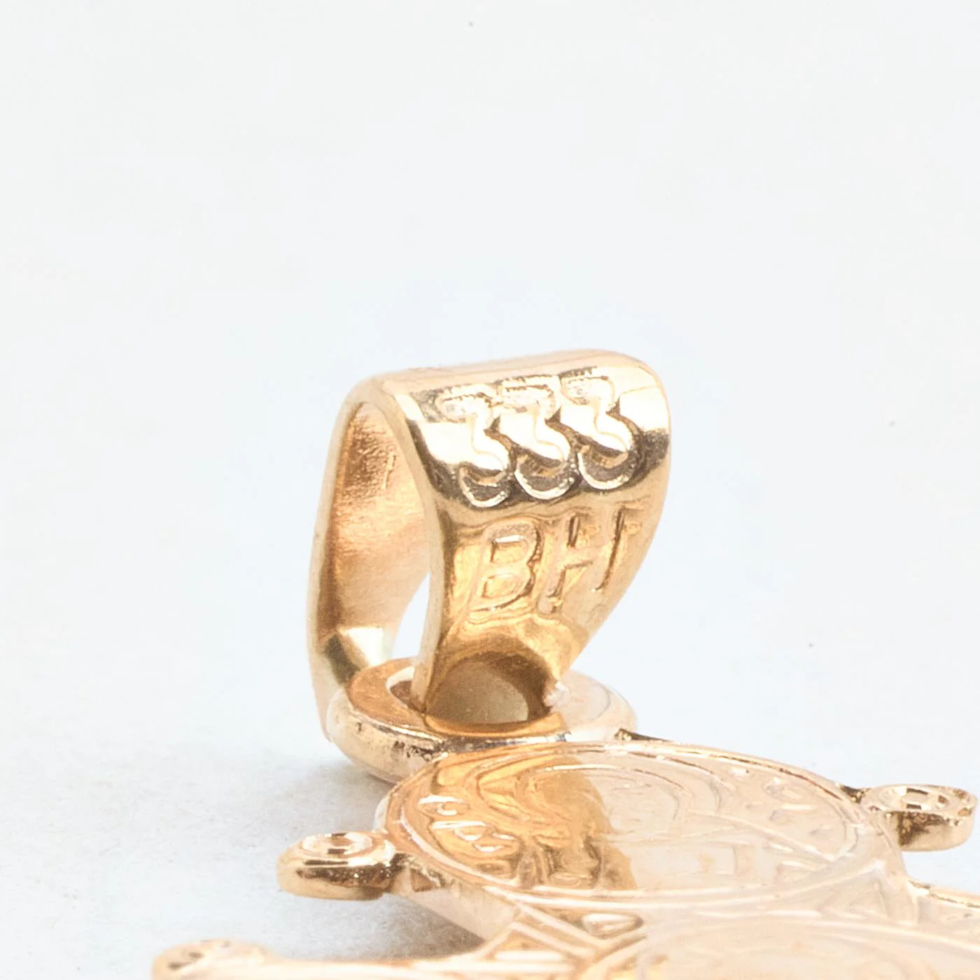 Dagmarkors i 8K guld, 2.5 cm, 1 g - Image 4