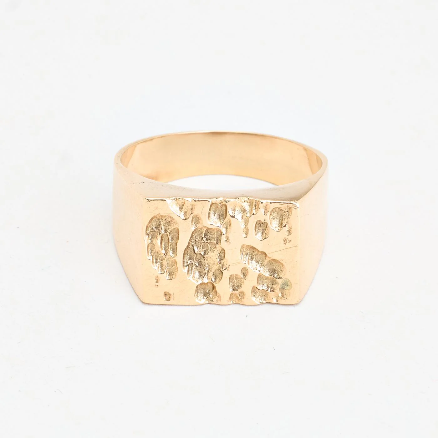 Organisk klackring i 14K guld strl. 19.1 / strl. 60