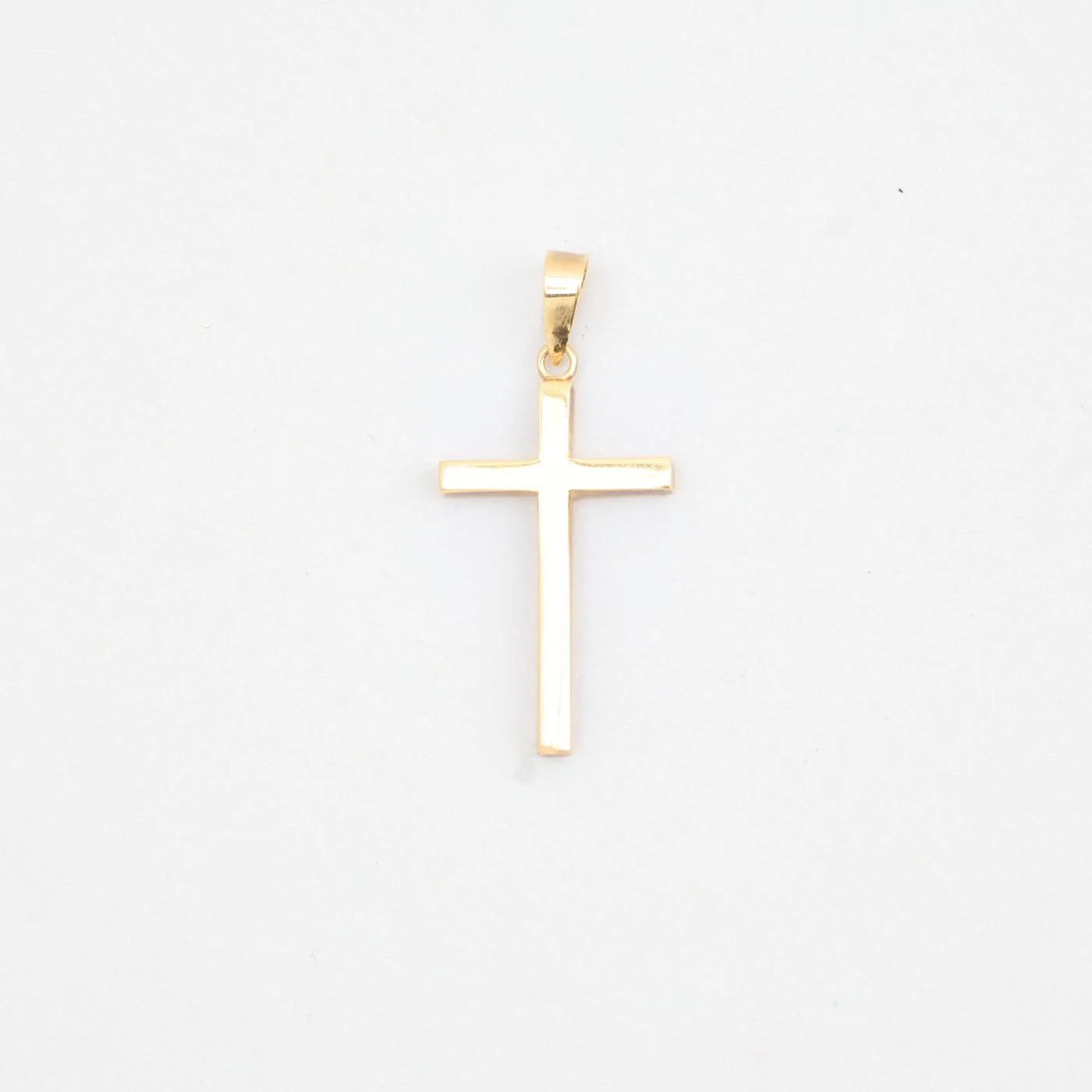 Kors i 14K guld, 3.2 cm, 0.7 g