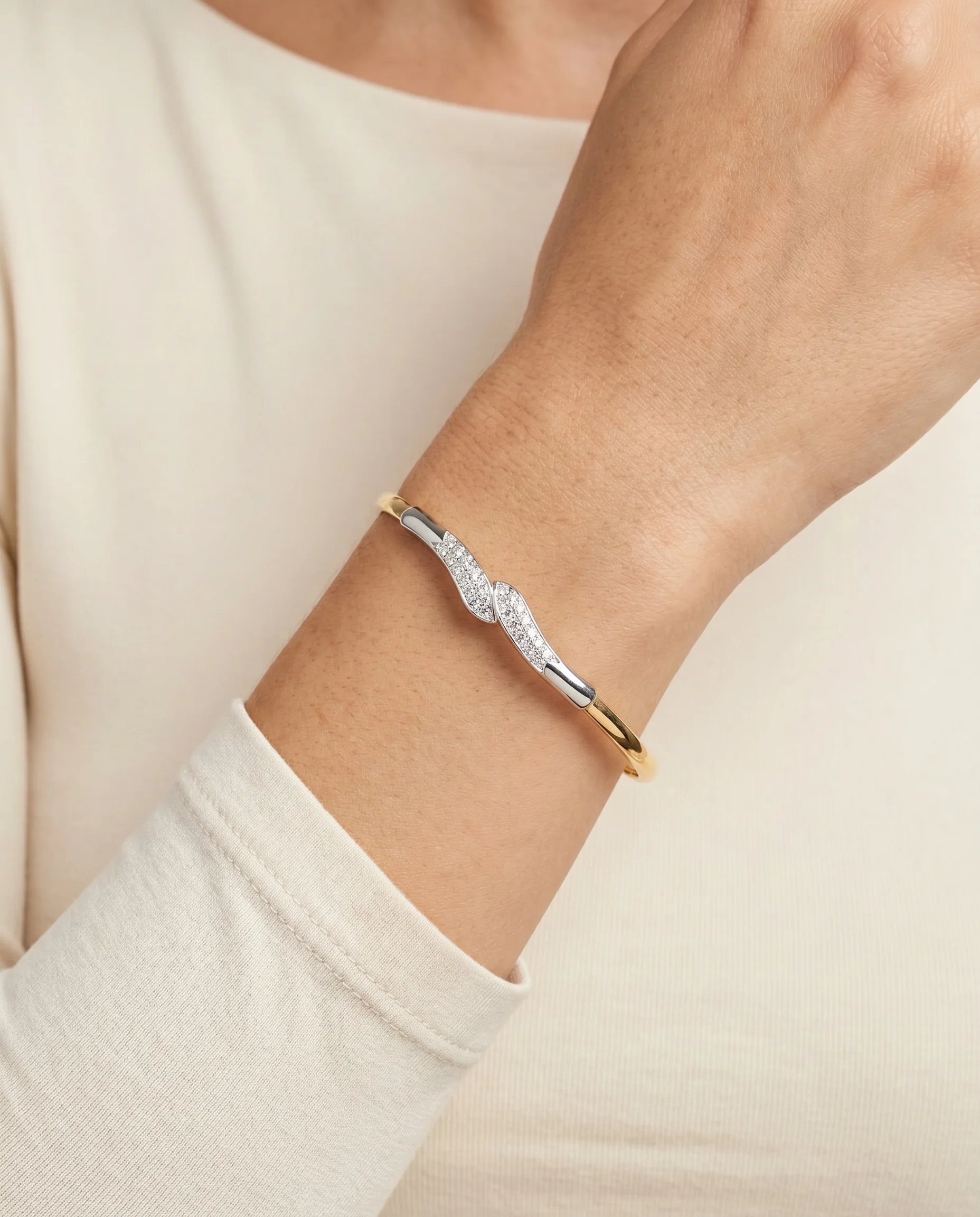 Orm armring med lås i 14K guld med en zirkonia, 6.3 cm, 5.54 g - Image 2