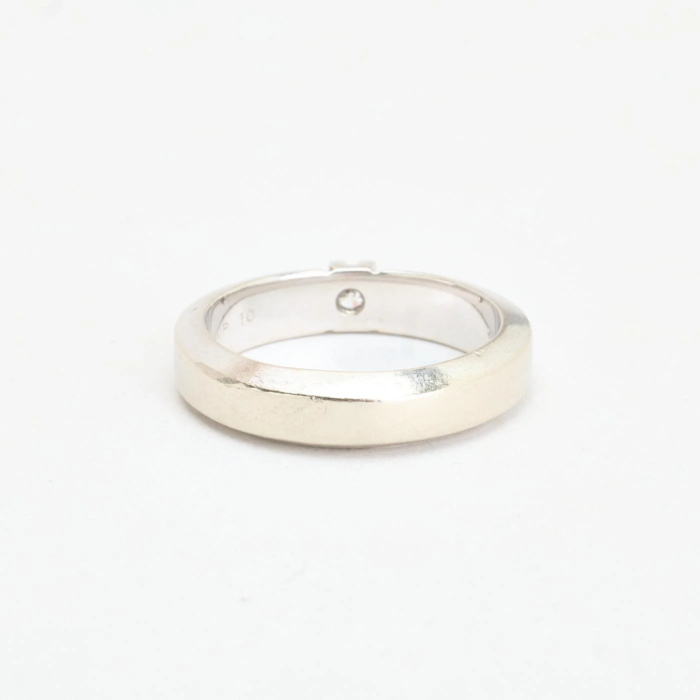 Alliansring med diamant (0.1 ct) i 14K guld strl. 18.1 / strl. 57 - Image 4