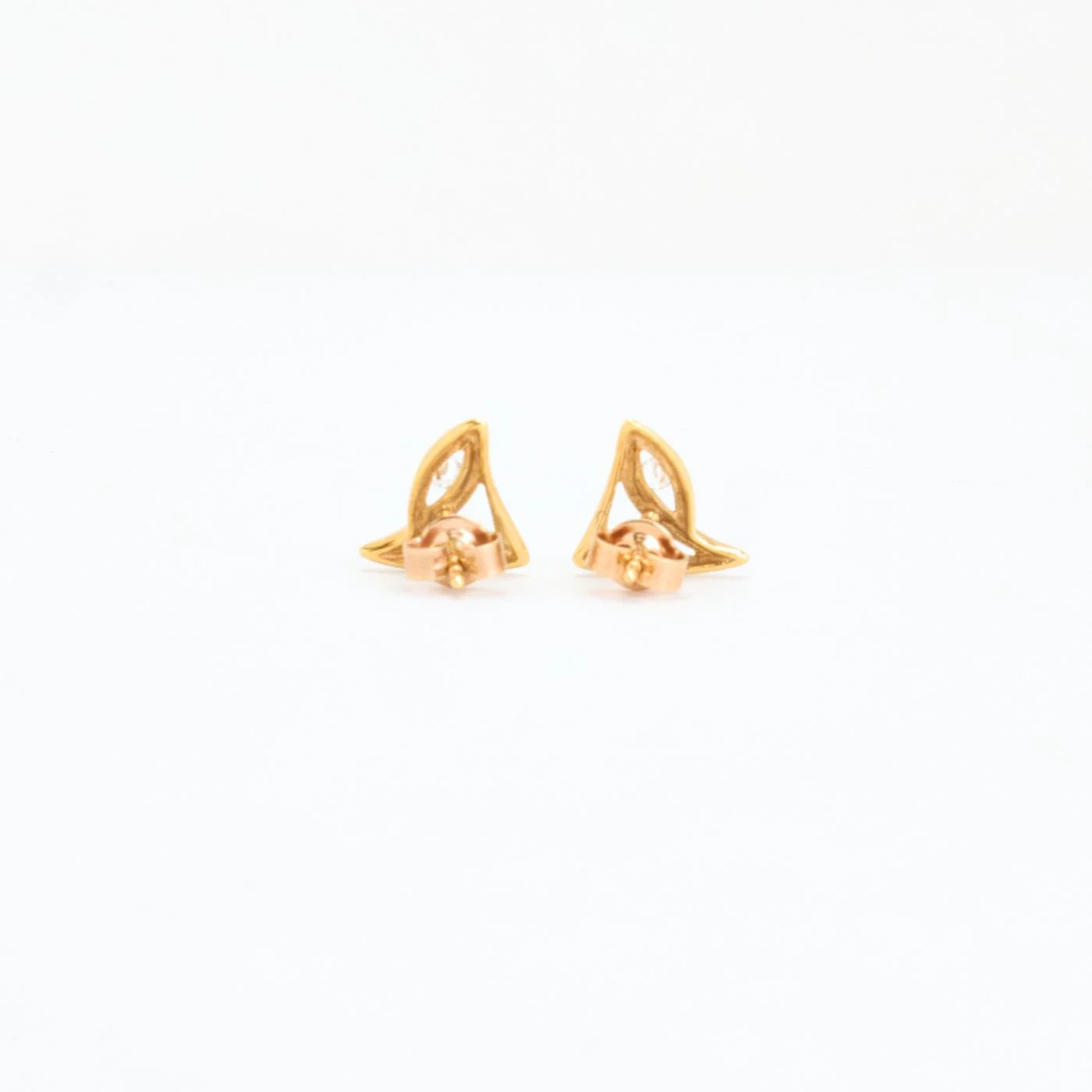 Geometrisk örhängen med stift i 8K guld med en zirkonia, 1.1 cm, - Image 3