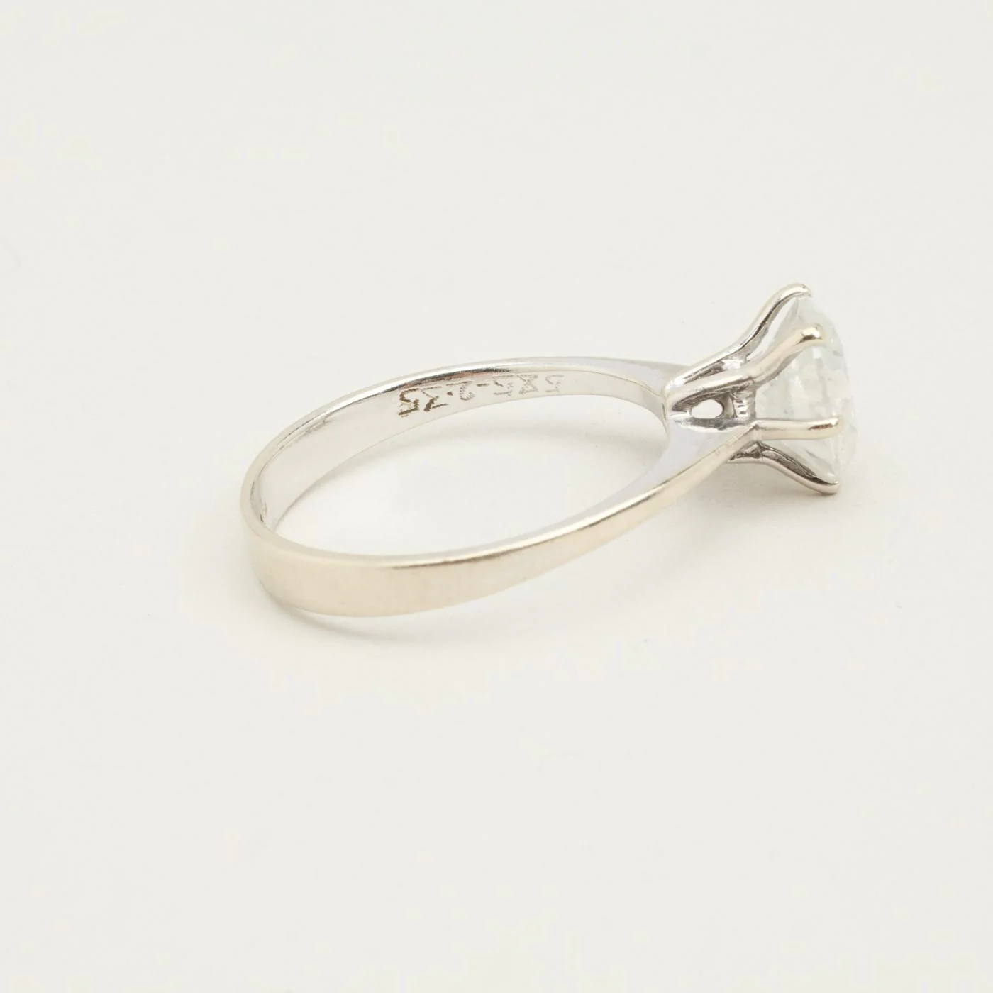 Solitärring i 14K vitt guld med diamant (2.35 ct), Strl. 17.8 / Strl. 56 - Image 3
