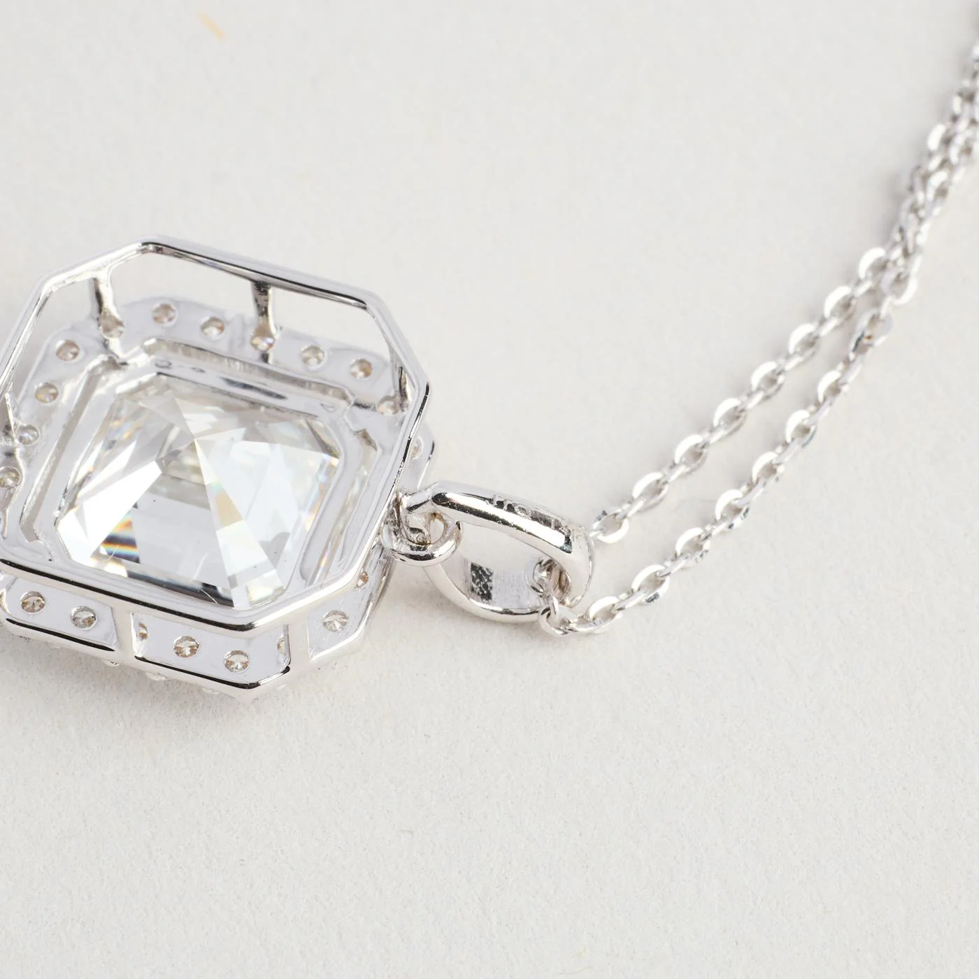 Solitärhalsband med diamant (2.52 ct) i 14K vitt guld, 46 cm, 2.4 g - Image 6