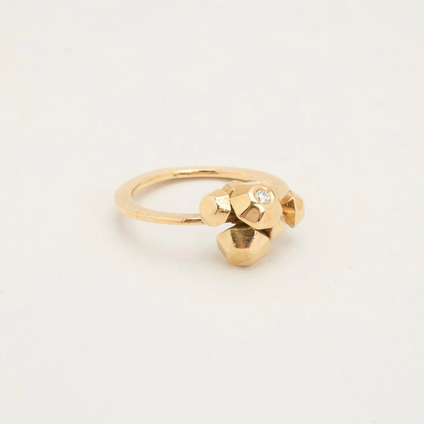 Statementring med diamant (0.03 ct) i 14K guld strl. 16.2 / strl. 51 - Image 2