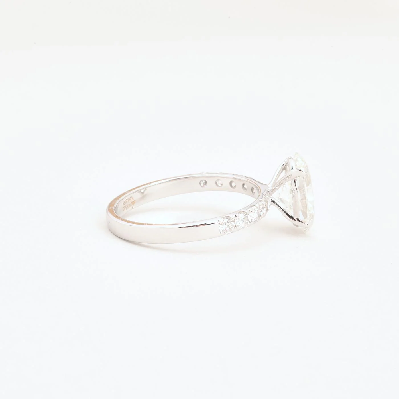 Oval Allians solitärring med diamant (0.26 ct) i 14K vitt guld strl. 17.2 / strl. 54 - Image 3