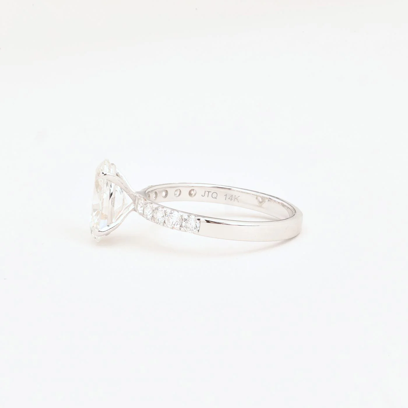 Oval Allians solitärring med diamant (0.26 ct) i 14K vitt guld strl. 17.2 / strl. 54 - Image 5