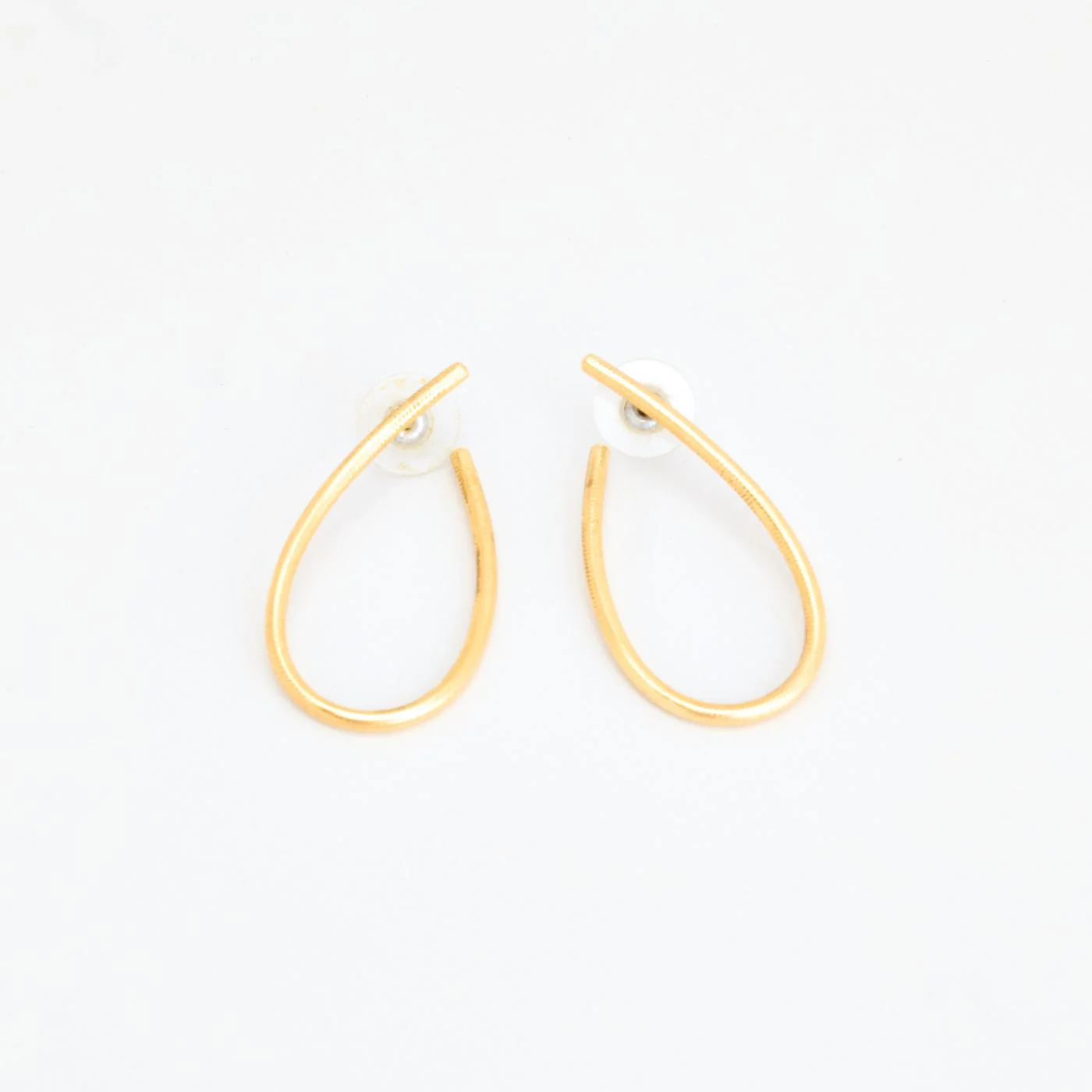 Marianne Dulong Kharisma långa örhängen i 18K guld, 4.5 cm, - Image 2