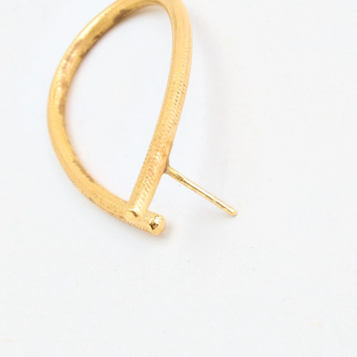 Marianne Dulong Kharisma långa örhängen i 18K guld, 4.5 cm, - Image 5